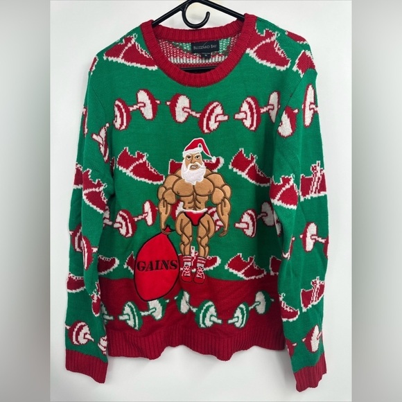Men's Blizzard Bay Buff Workout Santa Gains Ugly Christmas Sweater - Size M New - Picture 2 of 6